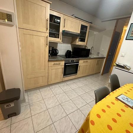 A La Semaine Ou Au Jour / Location Studio Meuble 30M² 拉西约塔 外观 照片